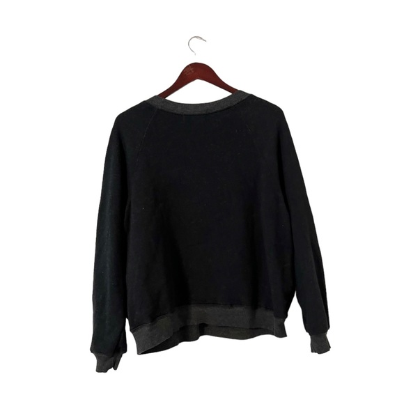 ✨ Wildfox Noir Gray Fleece Sweatshirt Crew Pullover Top - Picture 6 of 6